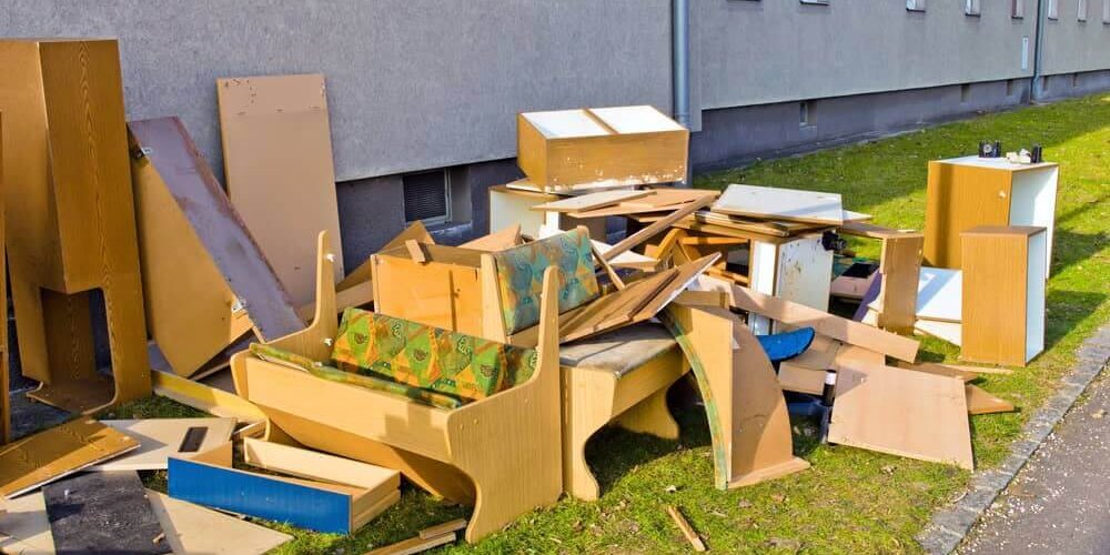 jak-legalnie-pozbyc-sie-starych-mebli Jak legalnie pozbyć się starych mebli?